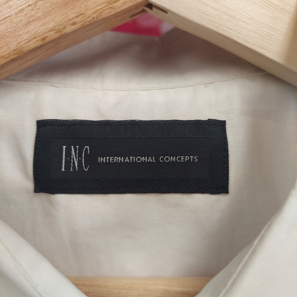 INC Men's White and Grey Design Dress Shirt Size Medium - Picture 3 of 5